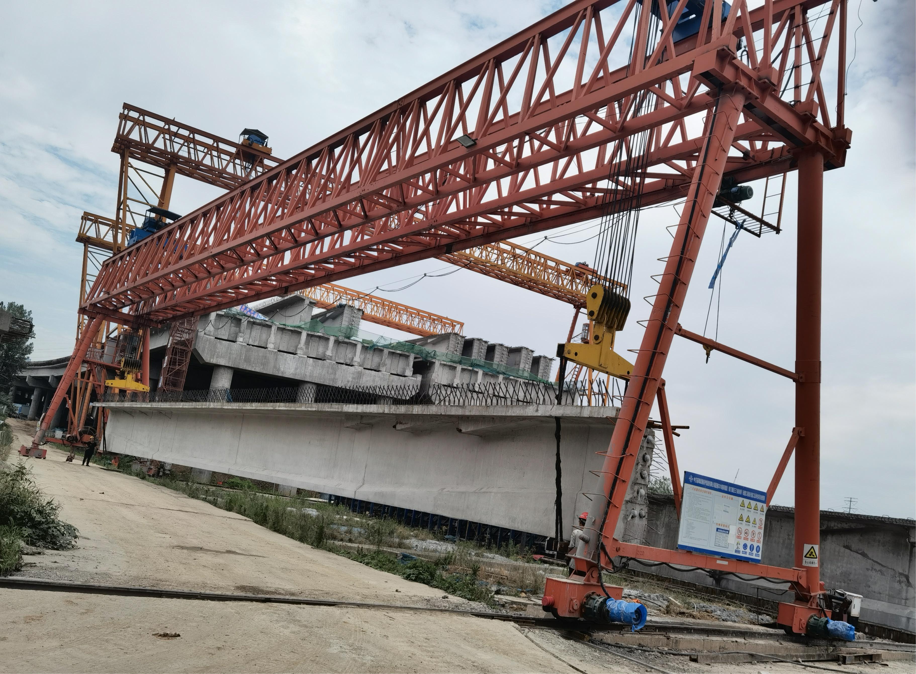 雙梁龍門吊出現(xiàn)重物自墜怎么回事？